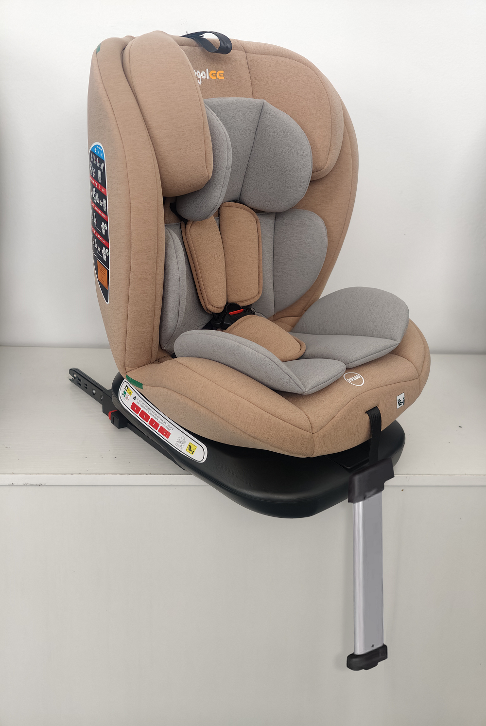 7月にサポートレッグを備えた革新的な40-150cmのカーシートを発売するOgoleeは、比類のない価値を提供します